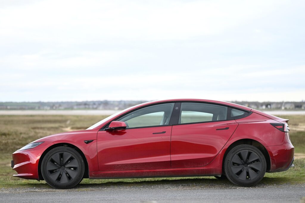 tesla model 3 