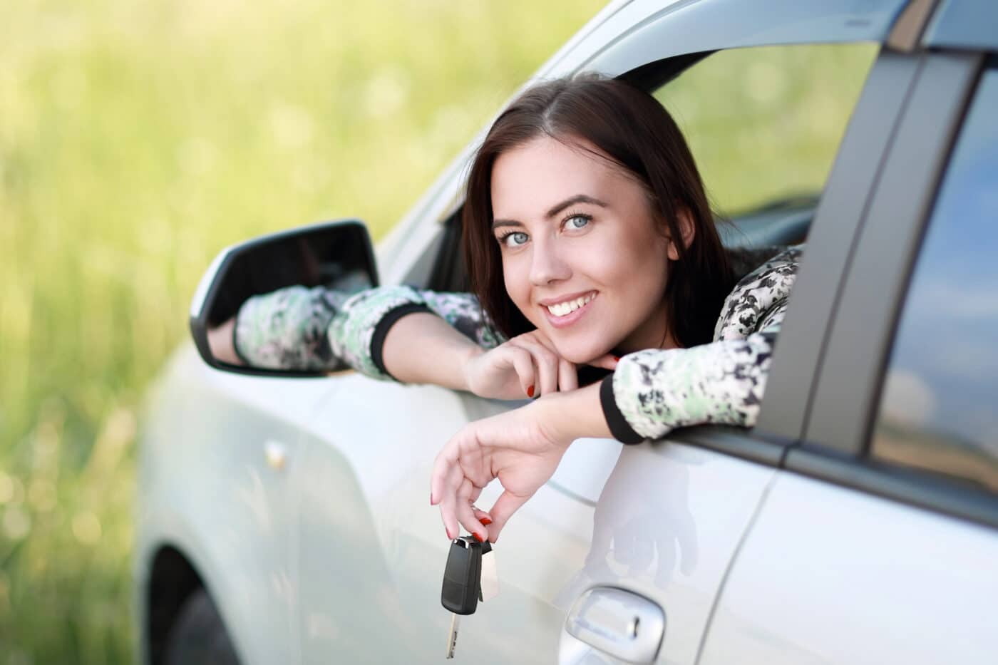 a woman is wondering when is the best time to buy a car in Australia